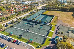 780 Bentwater Cir, Naples, FL 34108 - Photo 24