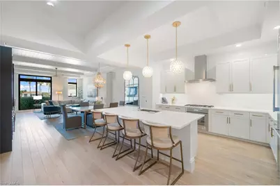 875 6th Ave S #304, Naples, FL 34102 - Photo 6