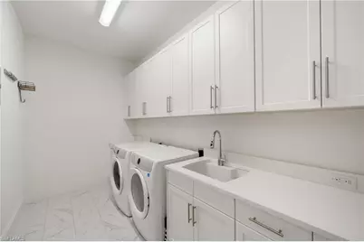 875 6th Ave S #304, Naples, FL 34102 - Photo 24