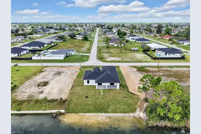 2001 NW 17th Pl, Cape Coral, FL 33993 - Photo 34