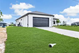 2001 NW 17th Pl, Cape Coral, FL 33993 - Photo 2