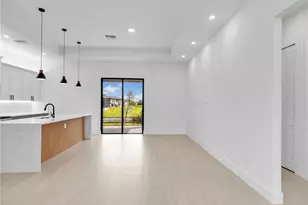 2001 NW 17th Pl, Cape Coral, FL 33993 - Photo 8