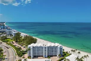 2121 Gulf Shore Blvd N, Naples, FL 34102 - Photo 16