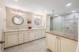 20 Water Oaks Way, Naples, FL 34105 - Photo 16