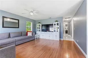 1000 S Alhambra Cir, Naples, FL 34103 - Photo 2