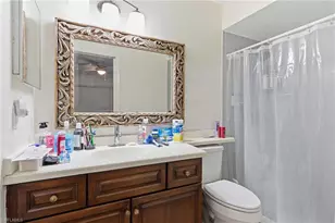 1000 S Alhambra Cir, Naples, FL 34103 - Photo 34