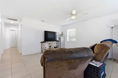 1000 S Alhambra Cir, Naples, FL 34103 - Photo 22