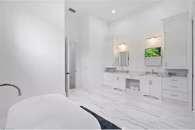 2749 Medallist Ln, Naples, FL 34109 - Photo 20