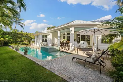 642 Bougainvillea Rd, Naples, FL 34102 - Photo 22