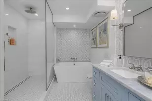 3483 Gulf Shore Blvd N, Naples, FL 34103 - Photo 16