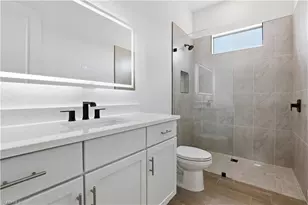 609 NW 38th Ave, Cape Coral, FL 33993 - Photo 30