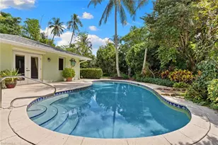 280 4th Ave N, Naples, FL 34102 - Photo 18