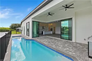 609 NW 39th Ave, Cape Coral, FL 33993 - Photo 36