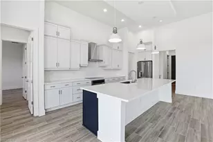 609 NW 39th Ave, Cape Coral, FL 33993 - Photo 10