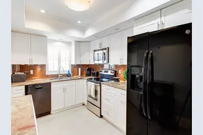 542 110th Ave N, Naples, FL 34108 - Photo 4