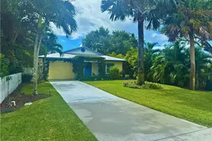 542 110th Ave N, Naples, FL 34108 - Photo 12