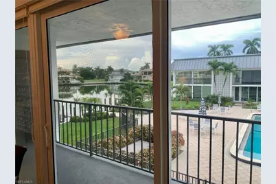 333 Harbour Dr #211, Naples, FL 34103 - Photo 14