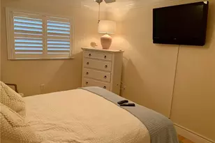 333 Harbour Dr, Naples, FL 34103 - Photo 30