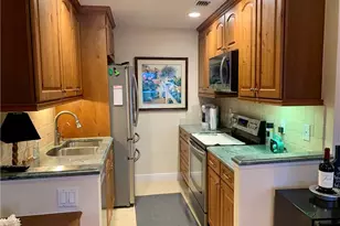 333 Harbour Dr, Naples, FL 34103 - Photo 20