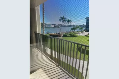 3200 Gulf Shore Blvd N Blvd #204, Naples, FL 34103 - Photo 2