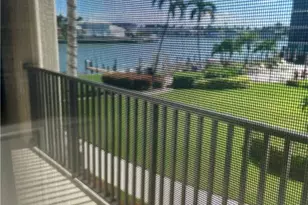 3200 Gulf Shore Blvd N Blvd, Naples, FL 34103 - Photo 2