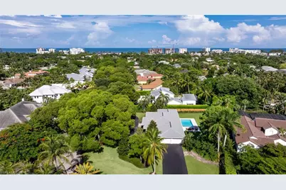 675 Yucca Rd, Naples, FL 34102 - Photo 18
