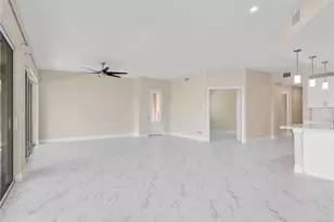 257 Indies Dr E, Naples, FL 34114 - Photo 12