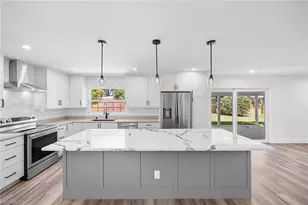 1235 Woodridge Ave, Naples, FL 34103 - Photo 14