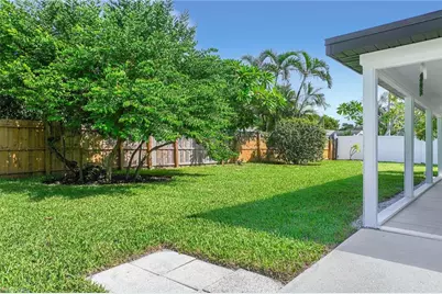 1235 Woodridge Ave, Naples, FL 34103 - Photo 30