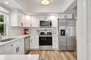 3511 Santiago Way, Naples, FL 34105 - Photo 14