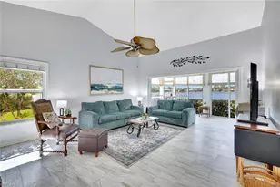 613 Windsor Sq, Naples, FL 34104 - Photo 6