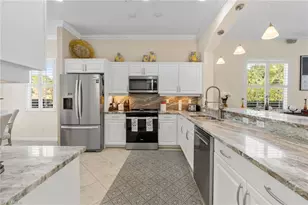 8193 Valiant Dr, Naples, FL 34104 - Photo 12
