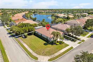 8193 Valiant Dr, Naples, FL 34104 - Photo 32