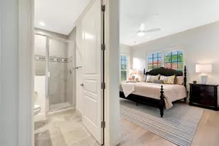 2542 Marquesa Royale Ln, Naples, FL 34109 - Photo 40