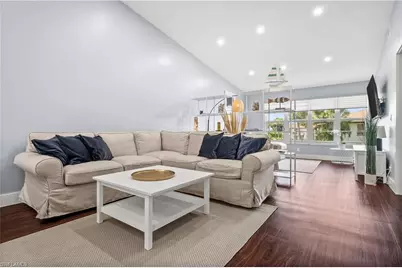 3504 Antarctic Cir S, Naples, FL 34112 - Photo 4