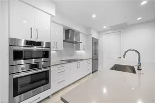 1115 Central Ave, Naples, FL 34102 - Photo 4