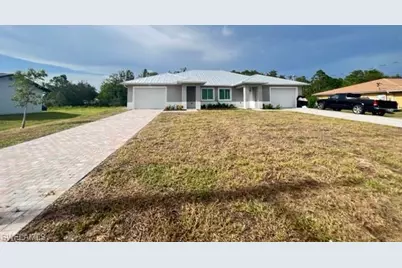 4414 Douglas Ln, Lehigh Acres, FL 33973 - Photo 2