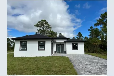 401 E 17th St, Lehigh Acres, FL 33972 - Photo 1
