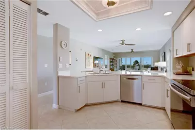 13105 Vanderbilt Dr #405, Naples, FL 34110 - Photo 8