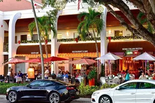 13105 Vanderbilt Dr, Naples, FL 34110 - Photo 48