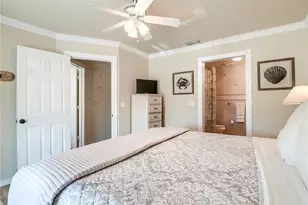 6020 Cypress Ln, Bonita Springs, FL 34134 - Photo 10