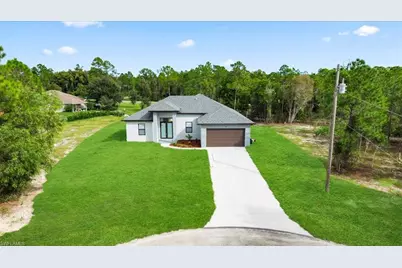 840 Guienne Ln, Lehigh Acres, FL 33974 - Photo 6