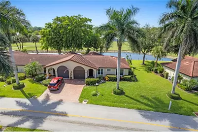 1037 Forest Lakes Dr #8D, Naples, FL 34105 - Photo 50