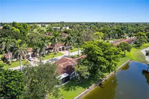 1037 Forest Lakes Dr, Naples, FL 34105 - Photo 40