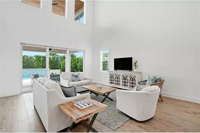115 Cambria Ln, Naples, FL 34112 - Photo 10