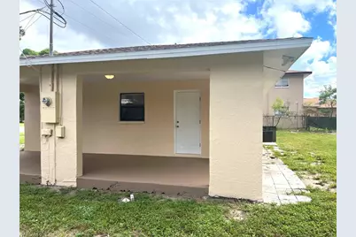 2656 Lime St, Fort Myers, FL 33916 - Photo 6