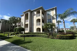 2720 Cypress Trace Cir, Naples, FL 34119 - Photo 2