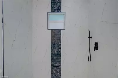 2113 Robert Ave, Alva, FL 33920 - Photo 8