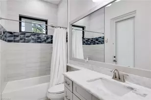 6423 Livingston Woods Ln, Naples, FL 34109 - Photo 8