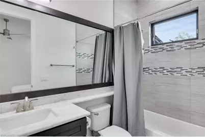 6423 Livingston Woods Ln, Naples, FL 34109 - Photo 12